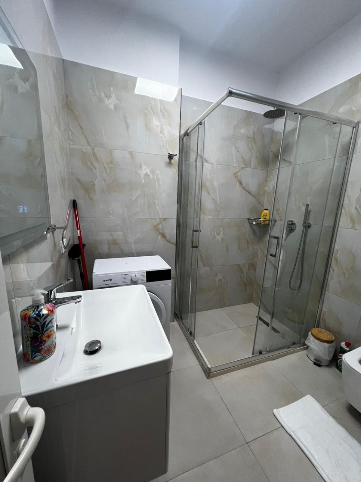 Kamomil Hotel 3*